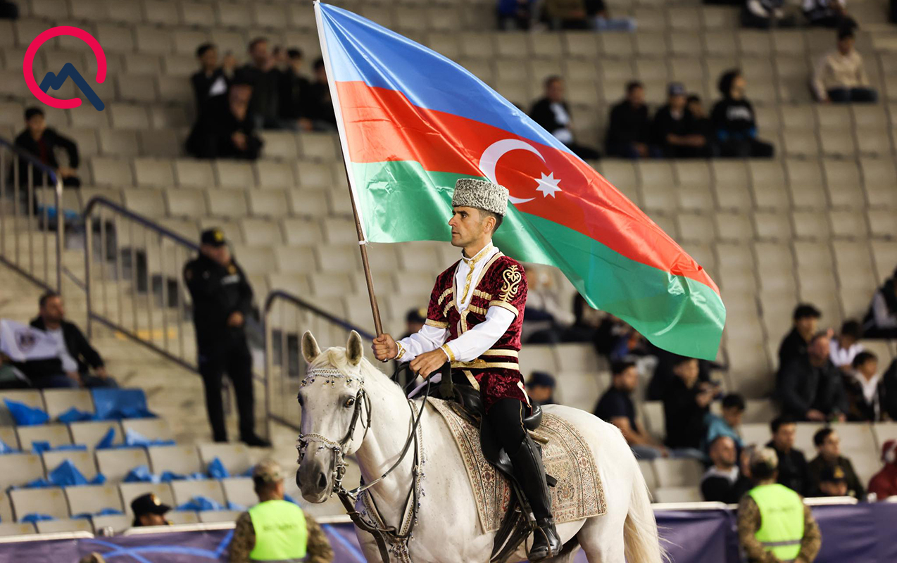 Qarabağ atları “Qarabağ” üçün stadionun ətrafında dövrə vurdu - VİDEO+FOTOLAR