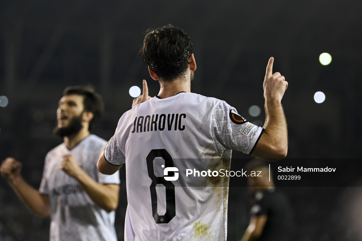 “Qarabağ”a qayıtdı!