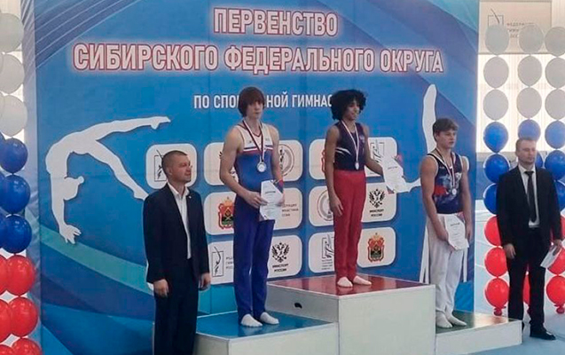 Hüseyn Rusiya çempionatına seçmə yarışda iki qızıl medal qazandı - VİDEO