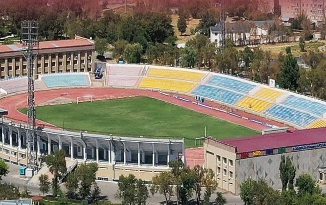 Millimizin 23 futbolçu qızı bu ölkəyə gedir - SİYAHI