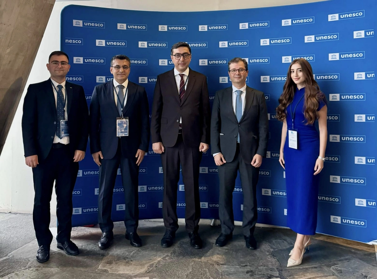 Qayıbov bura sədr seçildi