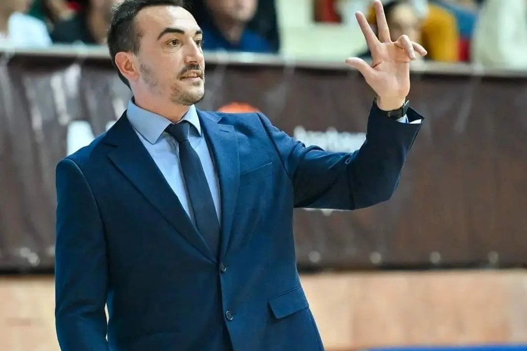“Buna hakim səhvləri çox təsir etdi - Komandamdan çox razıyam”