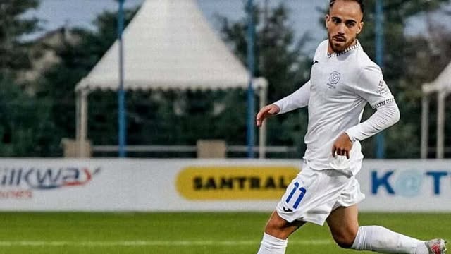 Yaxşı pul qazanmaq istəyir: "Azərbaycanda oynayıramsa...”