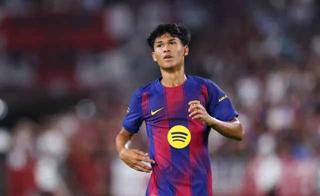 “Barselona”nın 17 yaşlı yarımmüdafiəçisi ilə maraqlanırlar