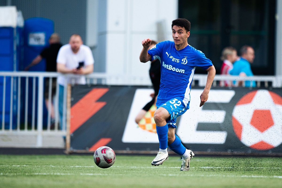 AFFA-nın danışıq apardığı azərbaycanlı hücumçu bu ölkənin millisinə çağırıldı