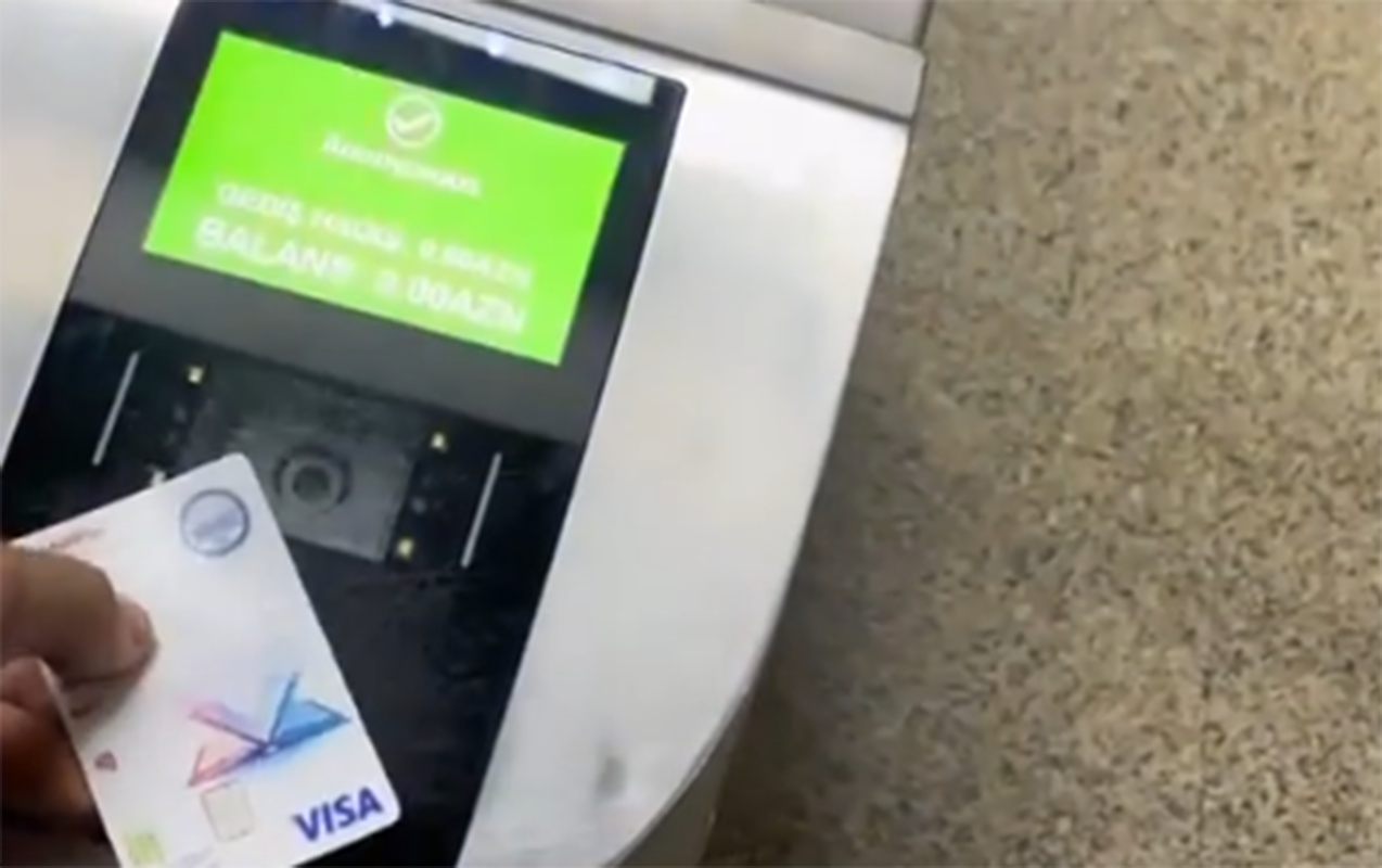 Artıq metrodan tələbə bileti ilə keçmək mümkündür -