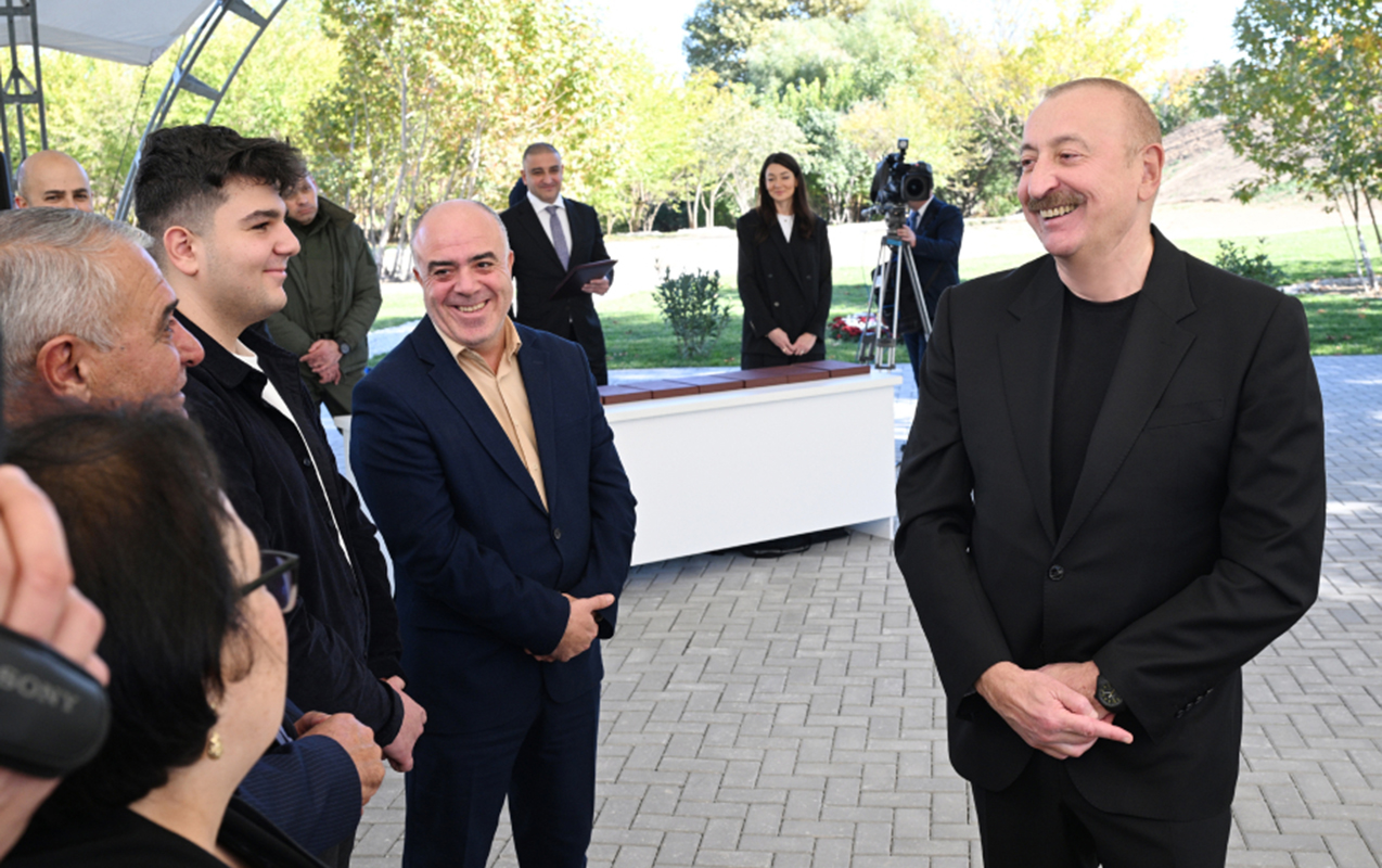 Prezident sakinlə zarafatlaşdı: “Elə yol olub?” - VİDEO