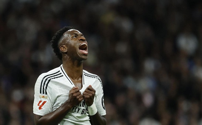 “Mən onu satıb, dünyanın ən yaxşı mərkəz hücumçusunu transfer edərdim”