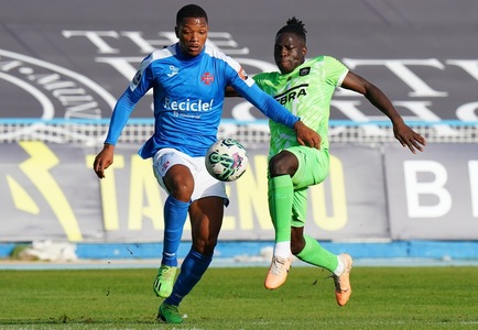 “Qardaşım məni “Neftçi”yə təklif etmişdi, sadəcə...” - FOTO