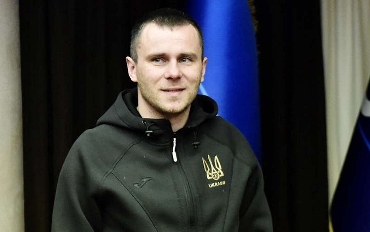 Ruslar onu 5 ay əsir saxladı, indi “Qarabağ”ın yolunun üstünə çıxdı - FOTOLAR