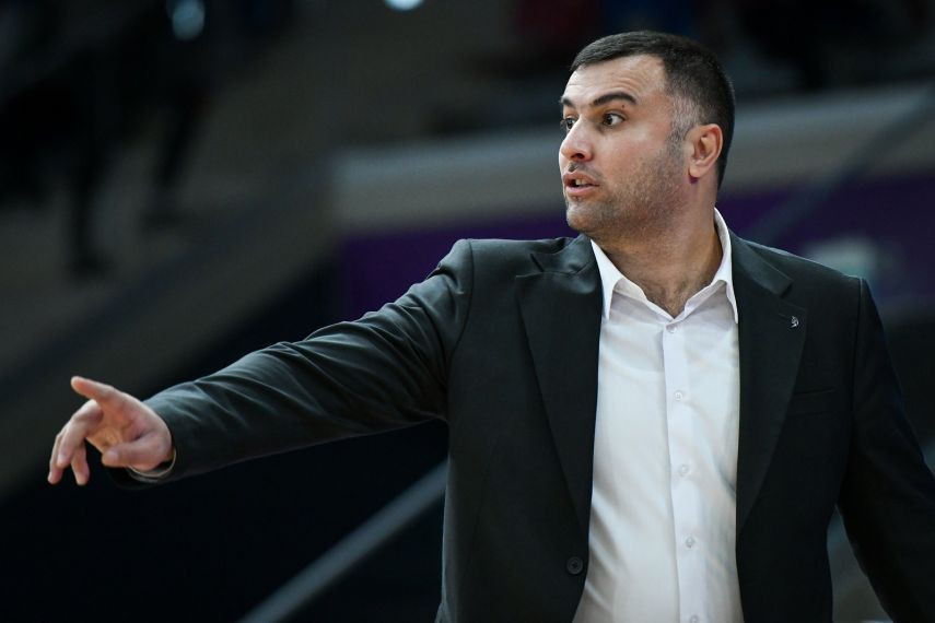 Azərbaycan klubunun baş məşqçisi özündəm çıxdı: “Onların işi dəhşət idi”