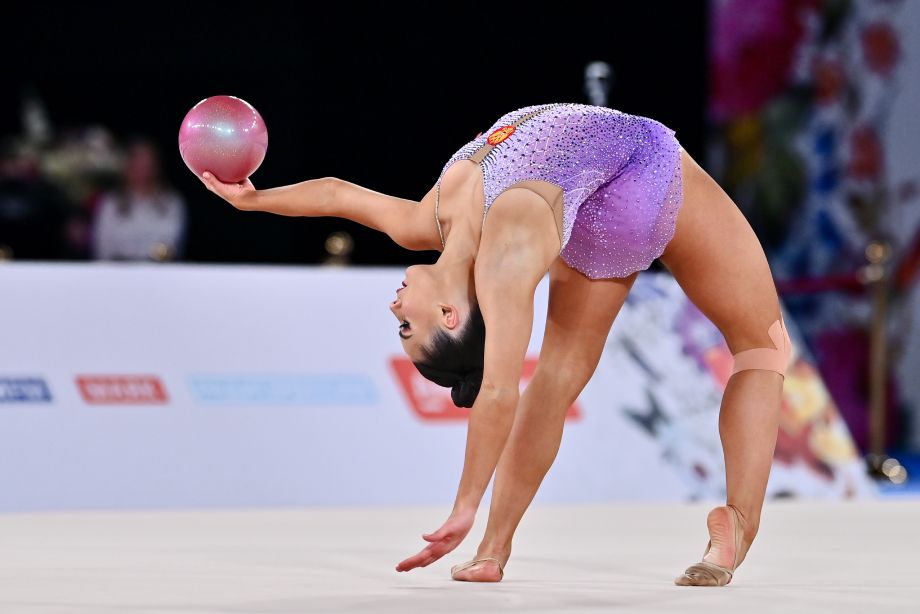 Kramarenko onun baş məşqçi postundan getməsinə necə reaksiya verib?