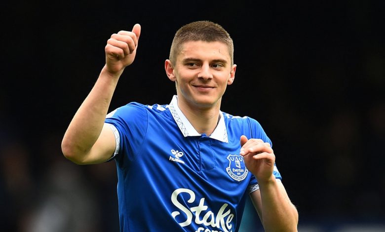 İspaniya və İtaliya klublarının hədəfindədir - Premyer Liqada çıxış edən müdafiəçi