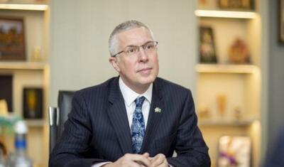 "Mançester Yunayted" fanatı olan Britaniya səfiri “Çelsi”ni yox, “Qarabağ”ı seçdi - VİDEO