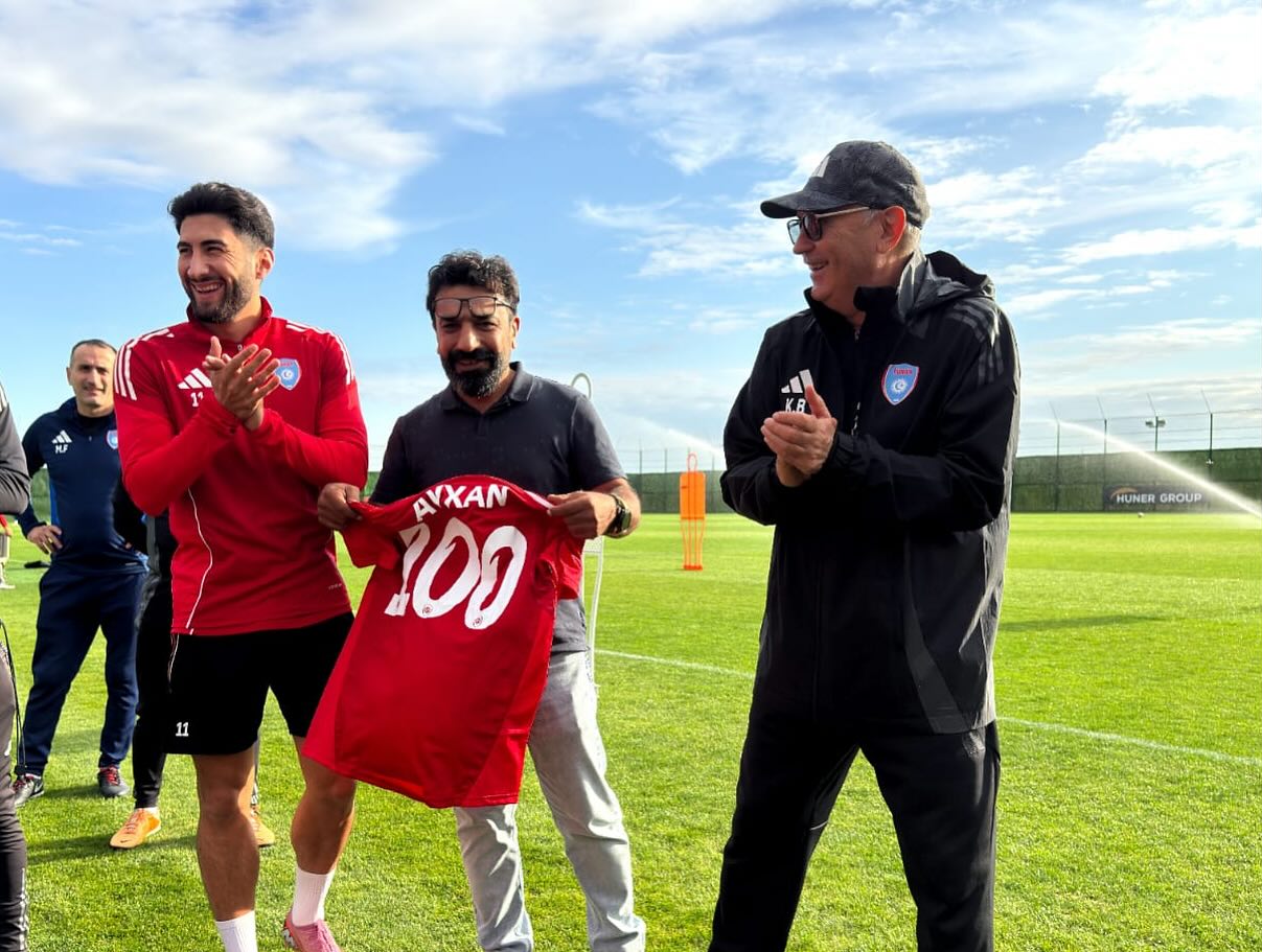 Ehtiram Quliyevin daha bir yaxın adamı “Turan”dan gedir…