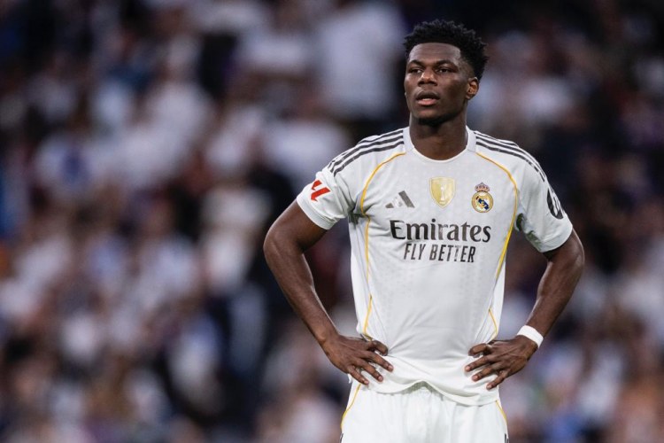 "Real"ın 80 milyon avroya transfer etdiyi yarımmüdafiəçi Bakıya gəlməyəcək