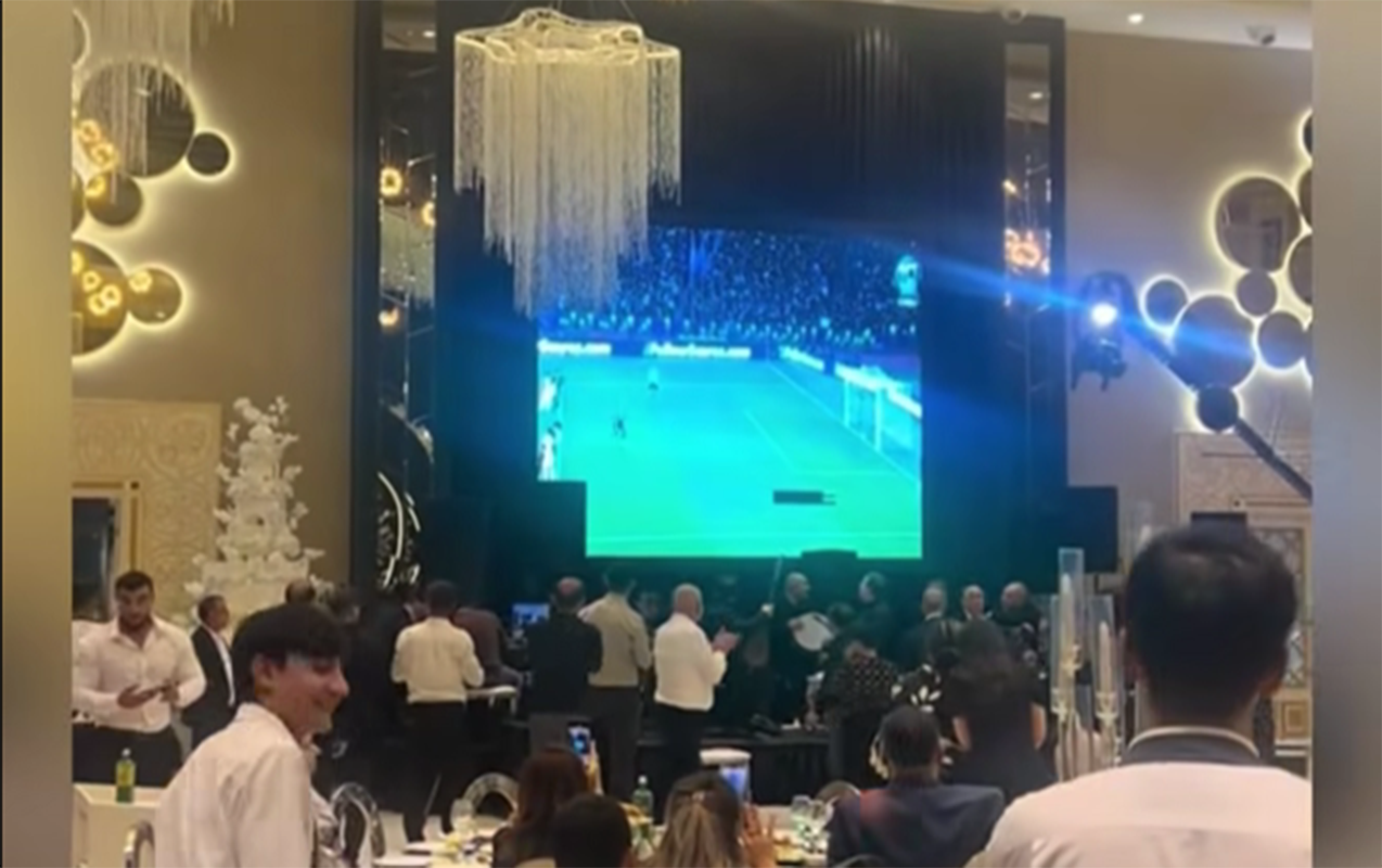 Toyda hamı yaddan çıxdı, oturuib “Qarabağ”a baxdılar - VİDEO