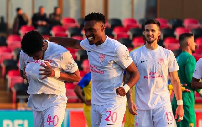 “Sabah”: Gül kimi... VİDEO