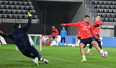 AFFA-nın baş katibi millinin futbolçularını tək buraxmadı -