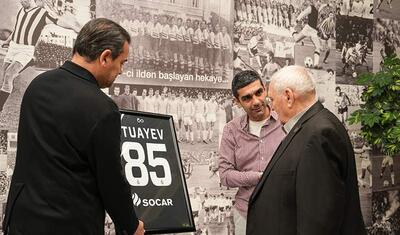 “Neftçi” sabiq baş məşqçisinə diqqət göstərdi -