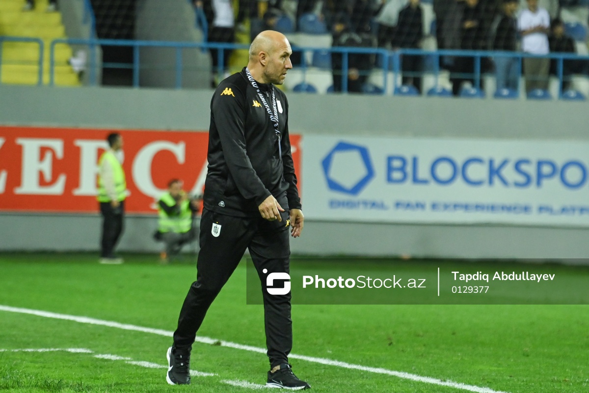 Samir Abasov hakimləri söydü, “Neftçi” ağır cəza aldı