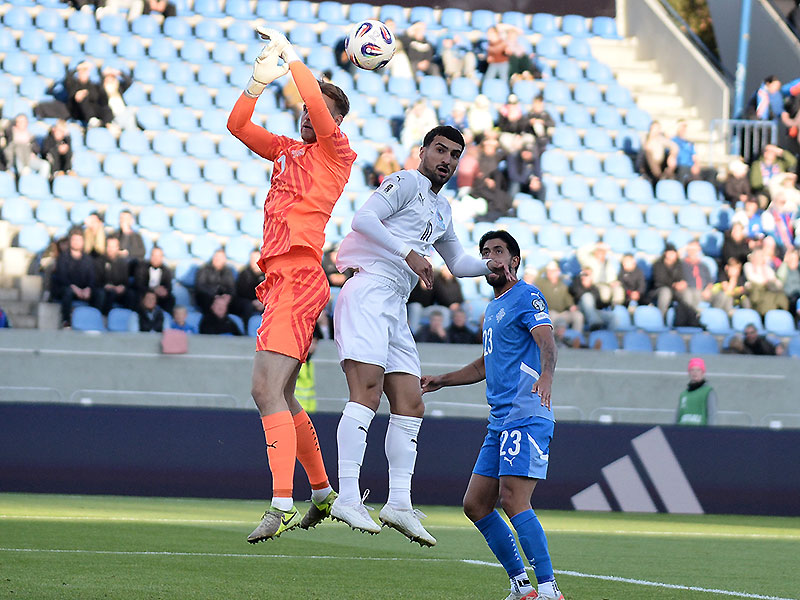 Öz aramızdır, biz kimdən çəkinirik?