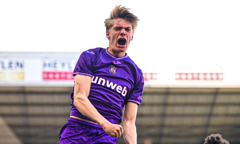 İki tanınmış klubun hədəfindəki 17 yaşlı gənc kimdir?