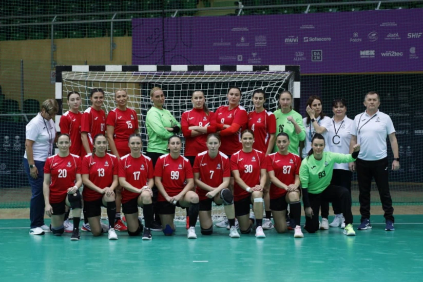 Komandamız İslamiadadakı ilk matçında özbəklərə yenildi