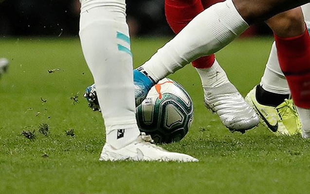 17 yaşlı oyunçu rəqibini döydü, 99 illik diskvalifikasiya edildi