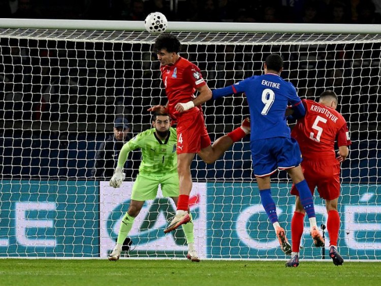 Azərbaycana qarşı Nkunku, Mateta və Ekitikedən ibarət hücum üçlüyü oynayacaq?