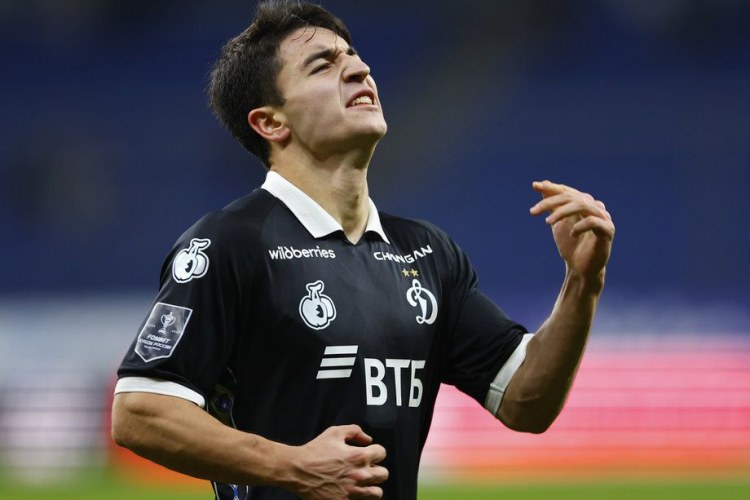 “Mənim öz hədəflərim və istəklərim var, özümü yalnız bu millidə görürəm"