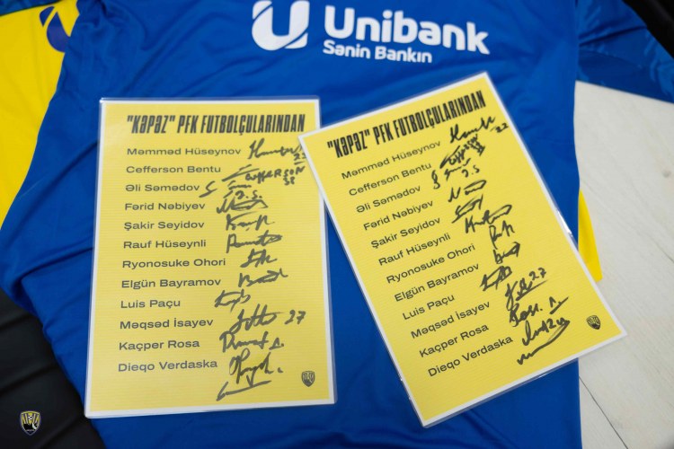 "Kəpəz" bu şəxslərə forma hədiyyə etdi - FOTO