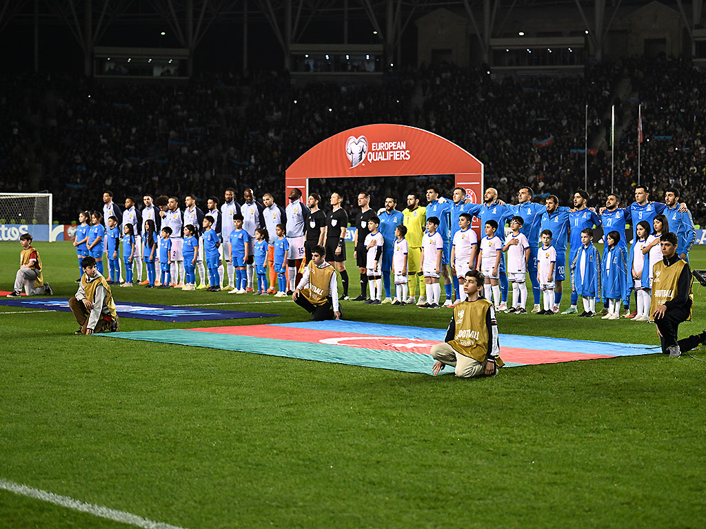 Didye Deşam millimizlə oyunda, görün, nələr eləyib!