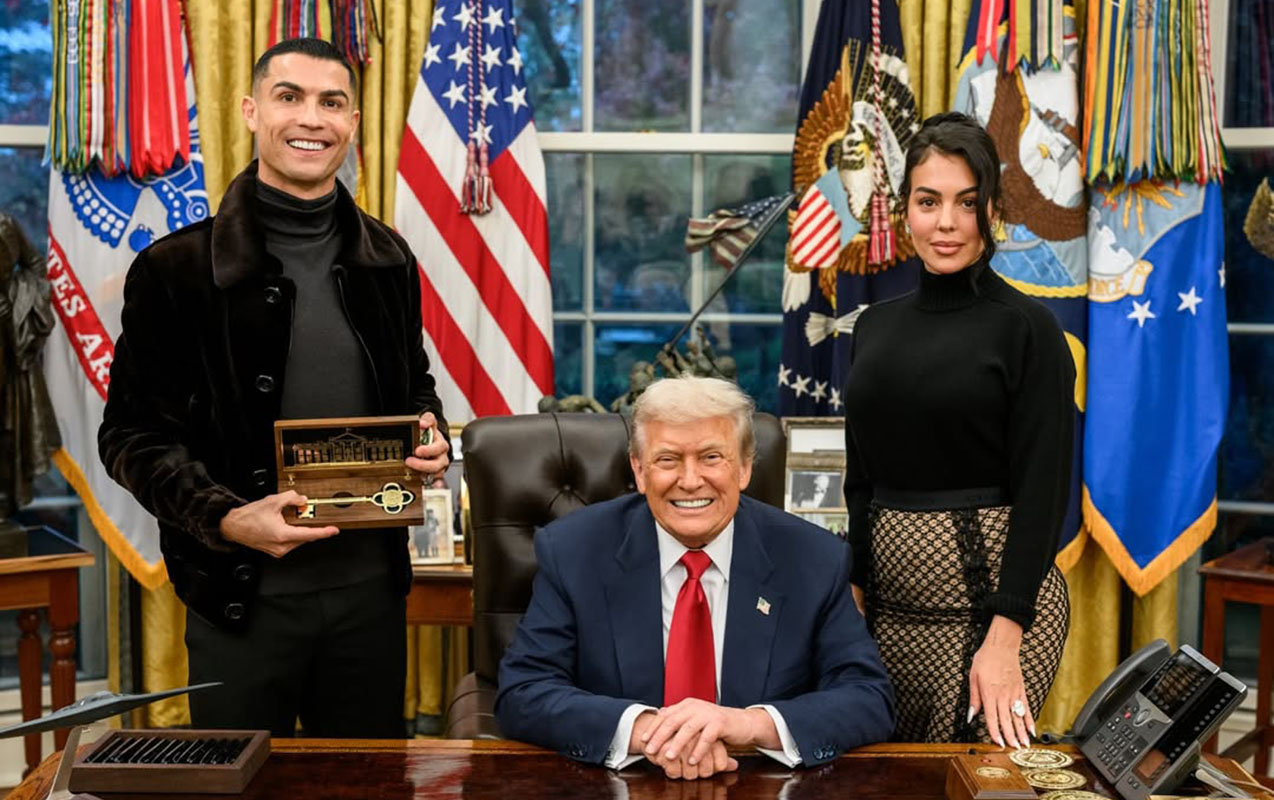 Tramp bu nadir hədiyyəni Ronaldoya da verdi - FOTOLAR