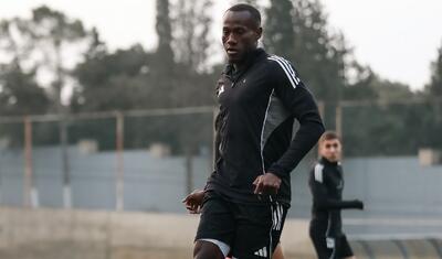 "Qarabağ" iki nəfərin xidmətindən istifadə edə bilməyəcək -