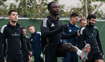 "Qarabağ" iki nəfərin xidmətindən istifadə edə bilməyəcək -