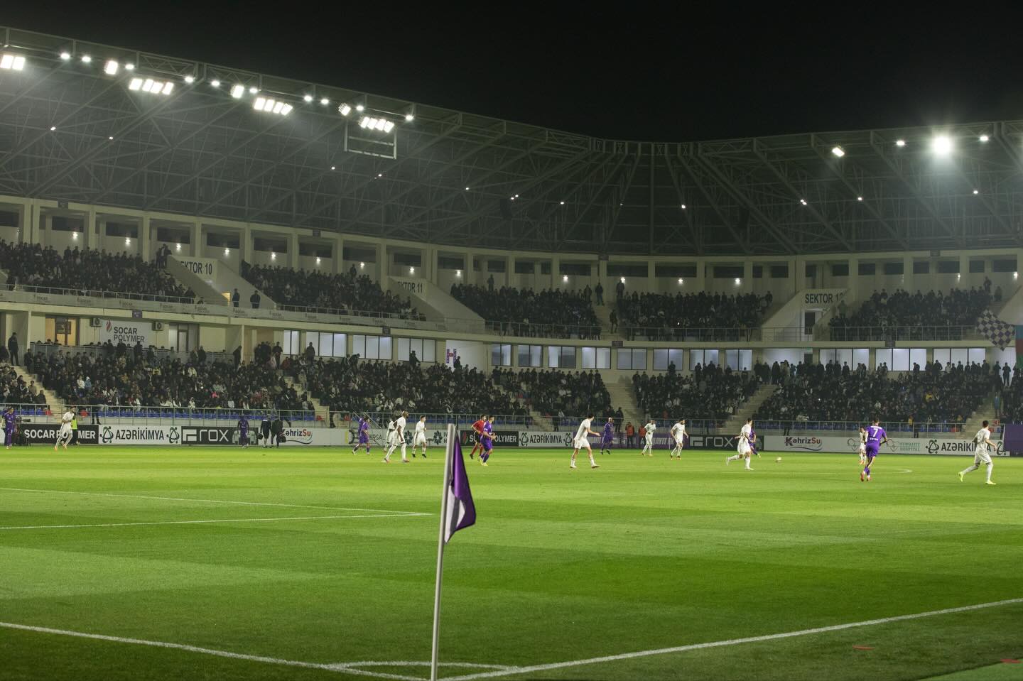 Nə satıldı, “Qarabağ”ın adına satıldı - Maraqlı mənzərənin VİDEOsu