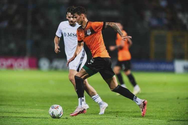 Zamiq sonradan oyuna daxil oldu, qələbədə iştirak etdi