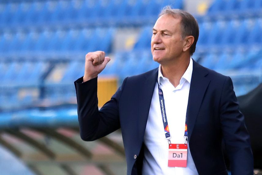 Azərbaycan millisinin eks baş məşqçisi “Qarabağ”ə “Napoli”yə “satdı”