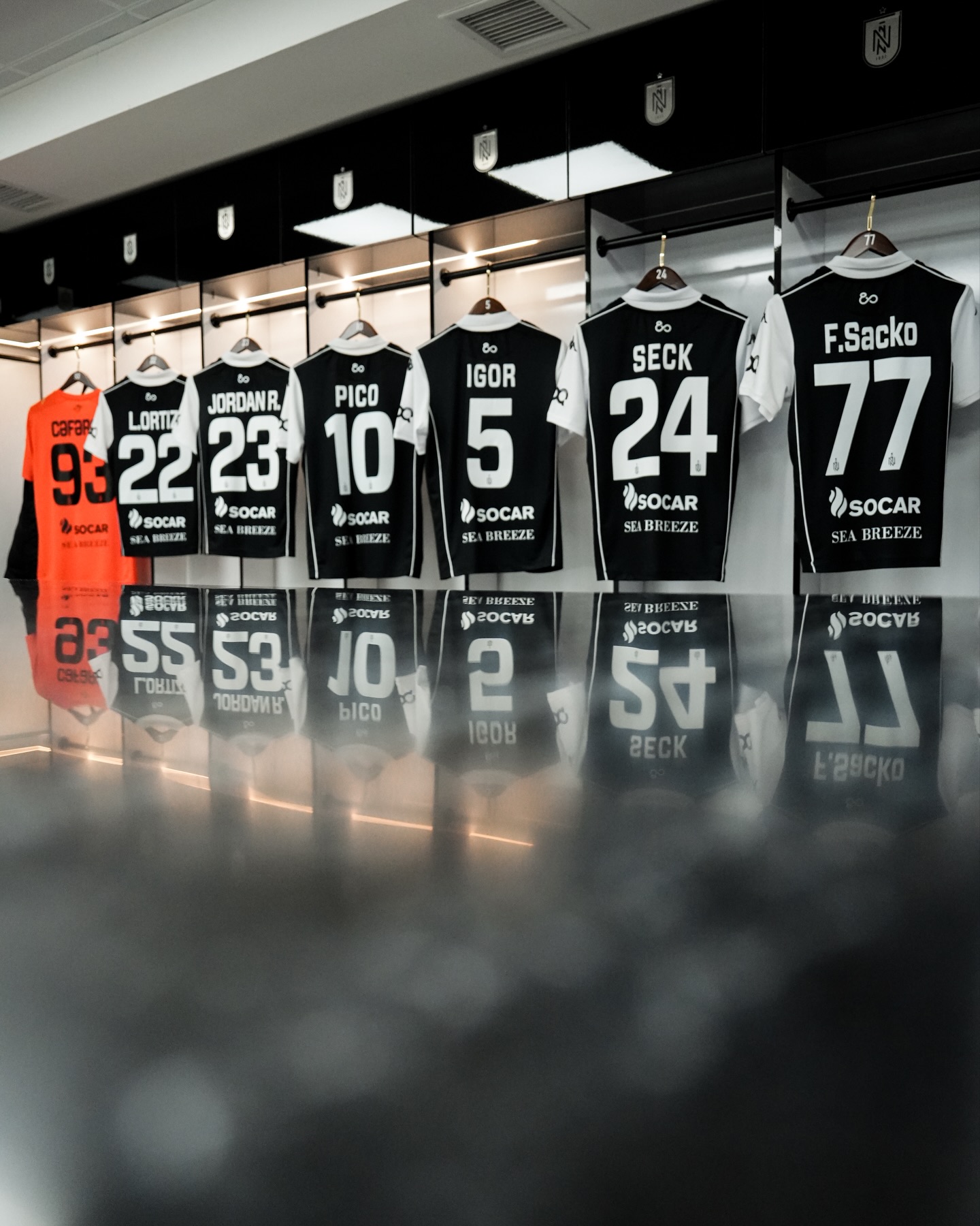 "Neftçi" rəhbərliyi bundan sonra kimi baş məşqçi postuna gətirməlidir?