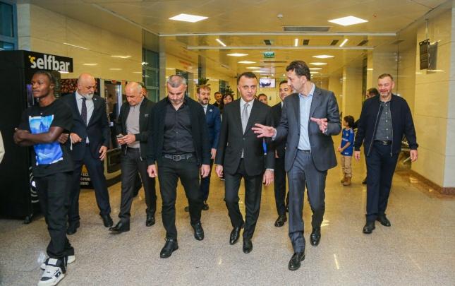 “Qarabağ” rəhbərliyi və baş məşqçi yeni reabilitasiya mərkəzində - FOTOLAR