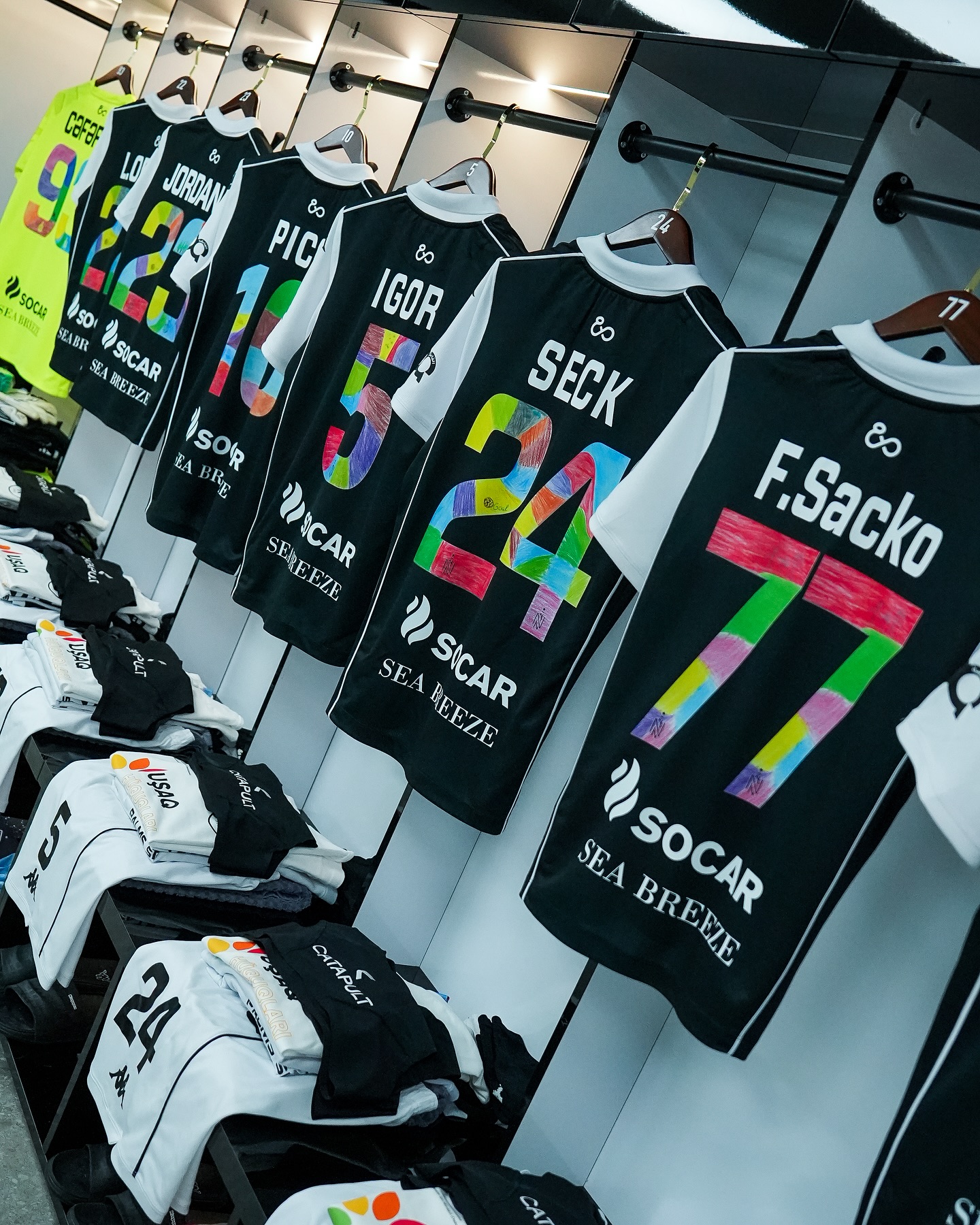 Abasov getdi, bəs “Neftçi”dəki iki legionerin aqibəti necə olacaq?