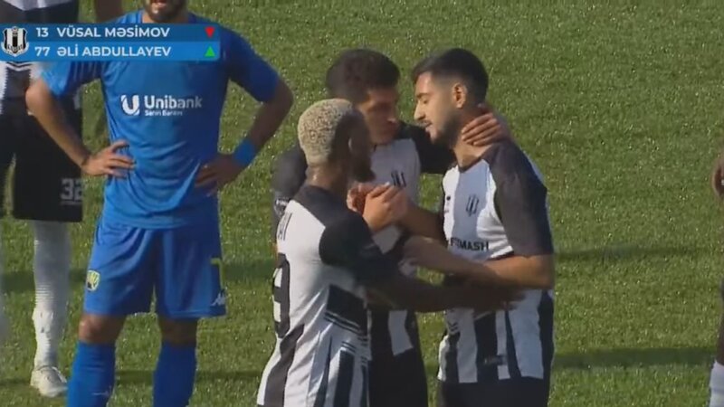 Klub rəhbərliyi bu hərəkəti ilə gündəm olan futbolçunu bağışlamadı - VİDEO