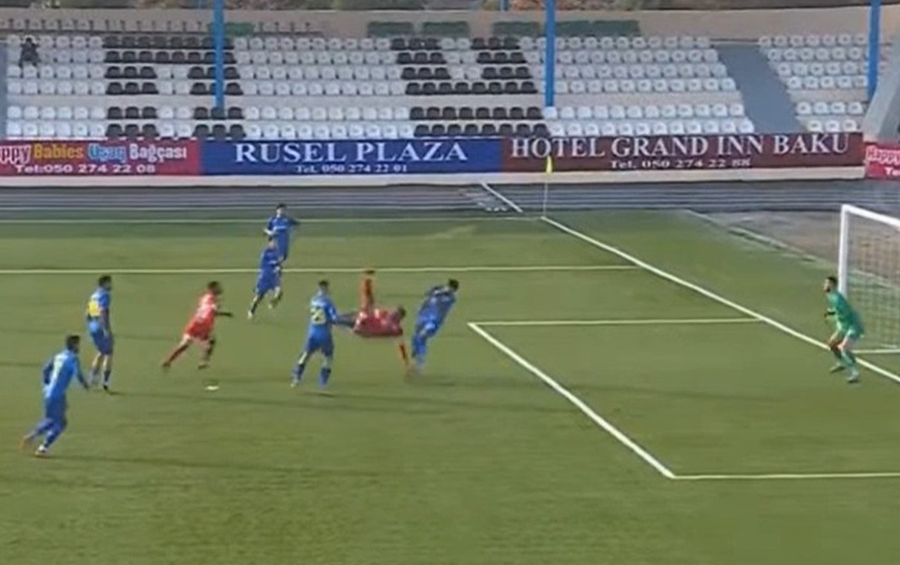 Premyer Liqa klubunun hücumçusundan möhtəşəm qol - VİDEO