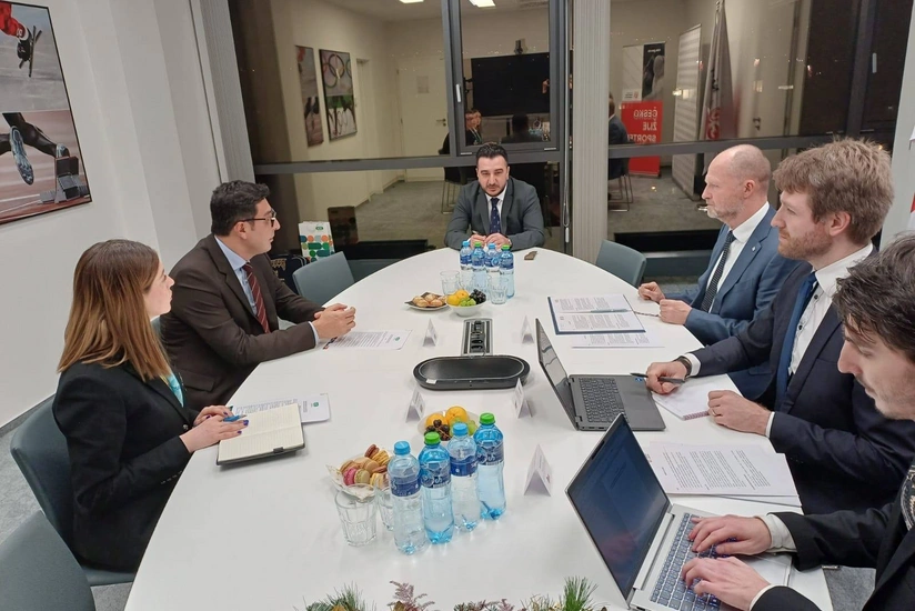 Azərbaycan və Çexiya arasında idman sahəsində əməkdaşlığın genişləndirilməsi müzakirə edildi