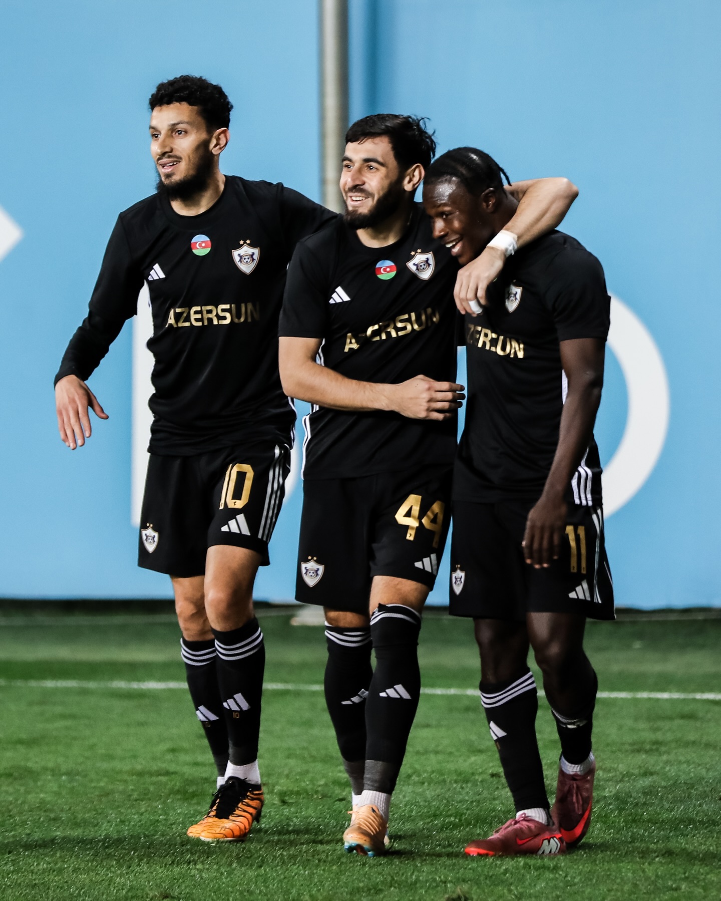 Onlar olmasa, “Qarabağ” nə edər, batar ki…