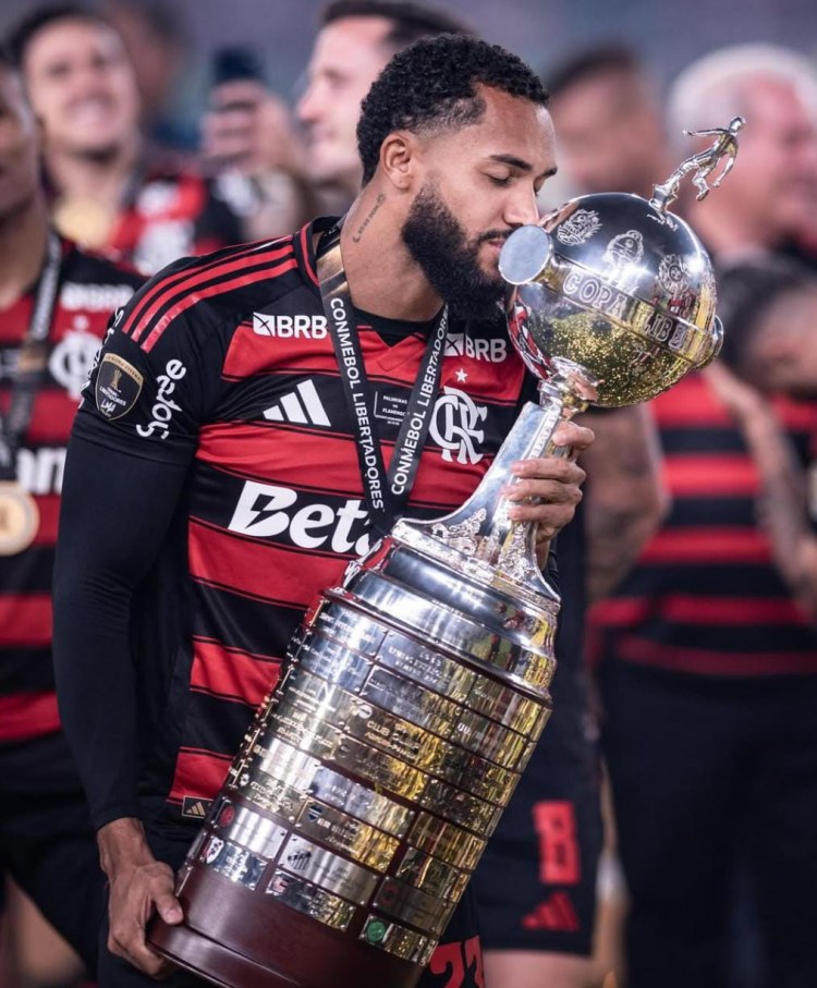 “Real”da oynamış ulduz "Qarabağ"ın sabiq forvardına kubok qazandırdı - VİDEOLAR+FOTO