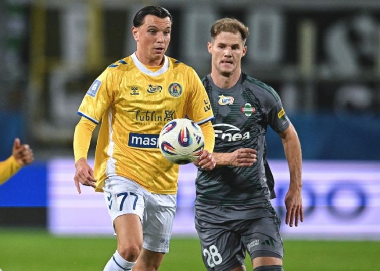 Millimizin forvardını kənarda saxladılar - Polşadan VİDEO