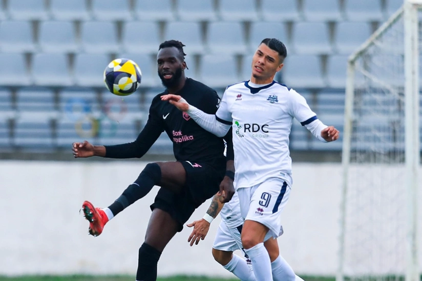 Azərbaycanda bu topu hansı qapıçı qaytara bilərdi ki..? - VİDEO