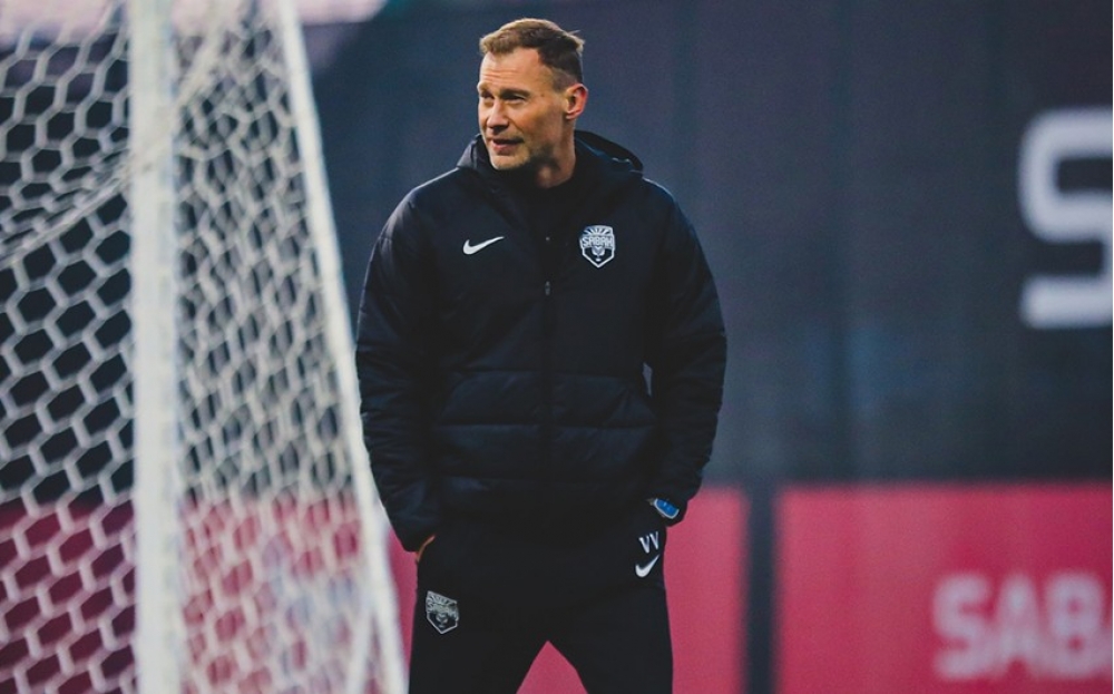 "Sabah"ın sabiq baş məşqçisi burada işləməyə əsas namizəddir